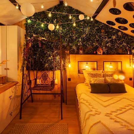 Love Room Romantique Les Petits Plaisirs 앙제 외부 사진